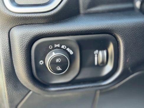 Used 2024 RAM 2500 Big Horn image 29