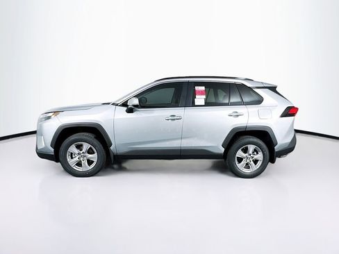 New 2025 Toyota RAV4 XLE image 5