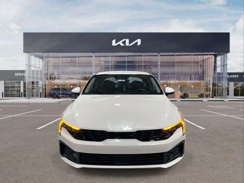 New 2026 Kia K5 LXS FWD image 3