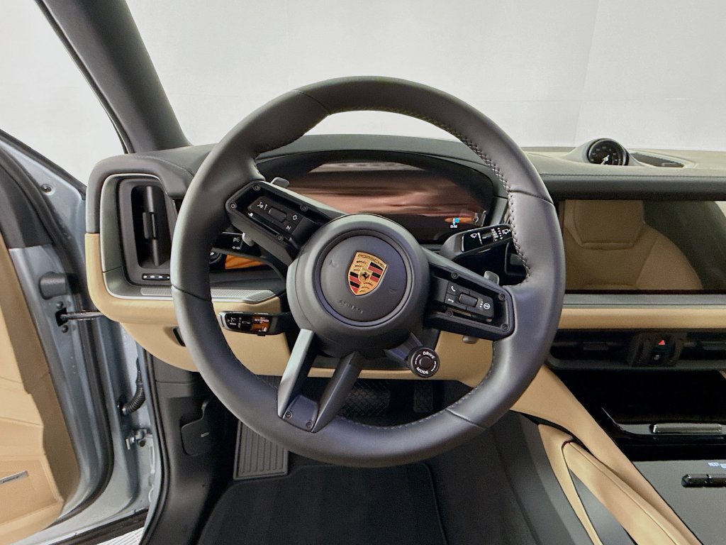 Certified 2026 Porsche Cayenne AWD/4WD image 12