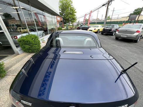 Used 2007 MAZDA MX-5 Miata Touring image 19