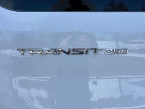 Used 2024 Ford Transit 250 Low Roof w/ Exterior Upgrade Package image 36