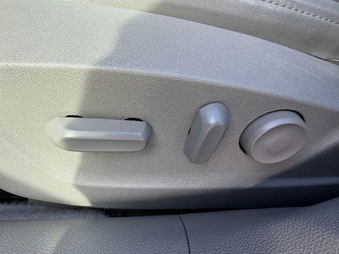 Used 2013 Chevrolet Malibu LT w/ Power Convenience Package image 13