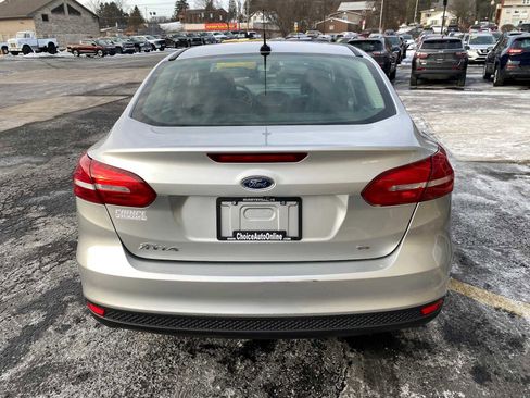Used 2017 Ford Focus SE image 14