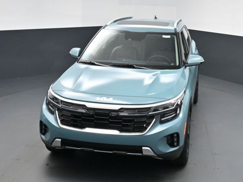 New 2026 Kia Seltos SX w/ SX Sunroof Package image 9