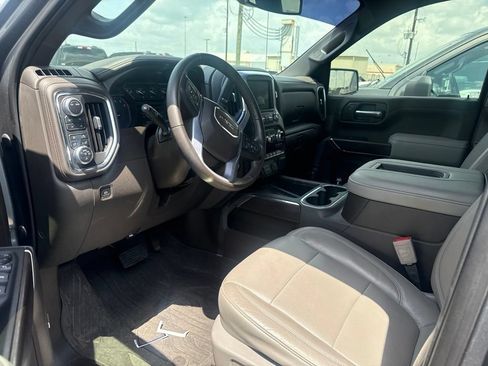 Used 2020 GMC Sierra 1500 SLT w/ SLT Premium Plus Package AWD/4WD image 15