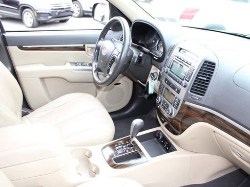 Used 2011 Hyundai Santa Fe Limited image 12