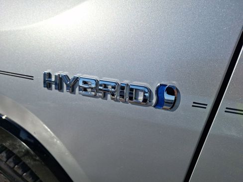 Used 2021 Toyota RAV4 XSE image 15