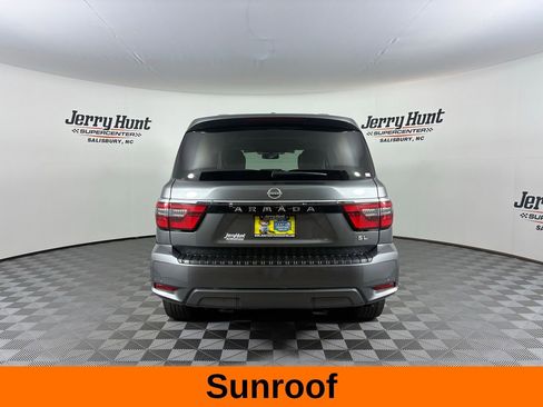 Used 2024 Nissan Armada SL w/ Captain's Chairs Package image 9