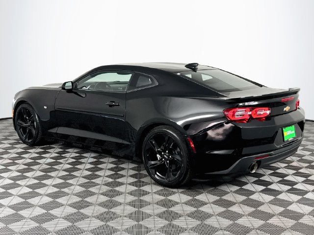 Used 2024 Chevrolet Camaro LT RWD image 6