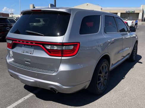 Used 2016 Dodge Durango R/T w/ Technology Group AWD/4WD image 3