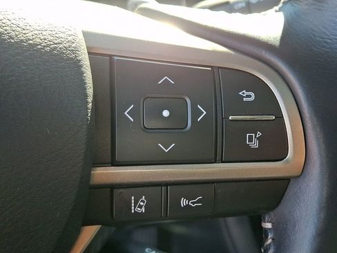 Used 2020 Lexus RX 350L Premium w/ Premium Package image 24