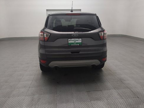 Used 2017 Ford Escape SE FWD image 6