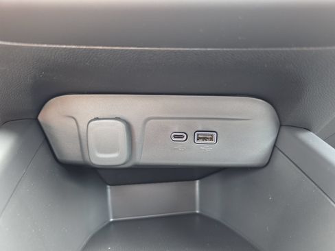 New 2026 Chevrolet Trax LS w/ LS Convenience Package FWD image 23