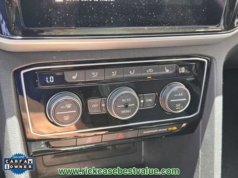 Used 2022 Volkswagen Atlas Cross Sport SE image 26