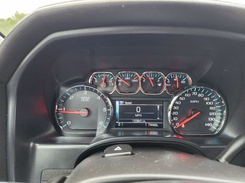 Used 2018 GMC Sierra 1500 SLT w/ SLT Premium Package AWD/4WD image 9
