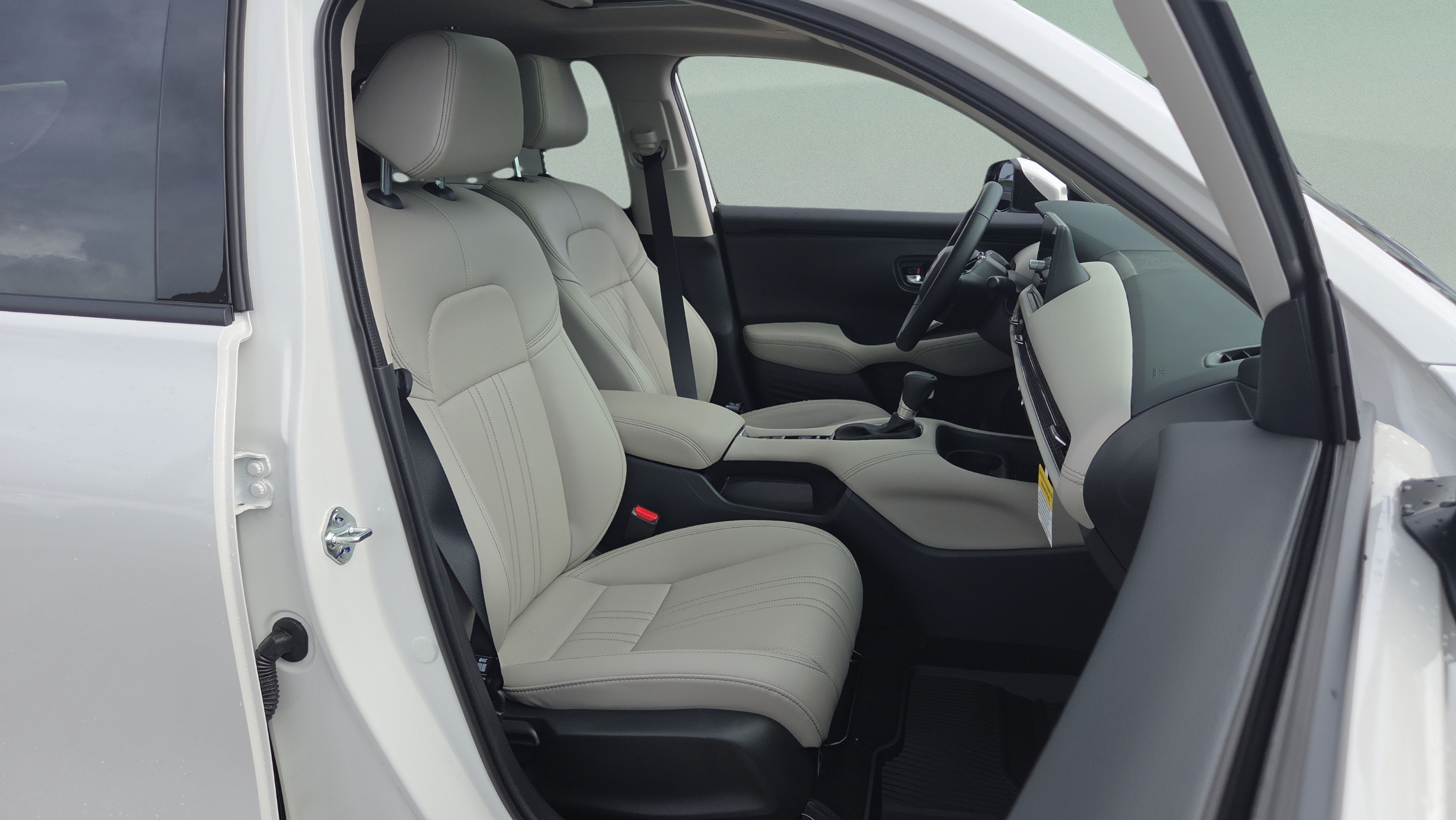 New 2027 Honda HR-V EX-L image 17