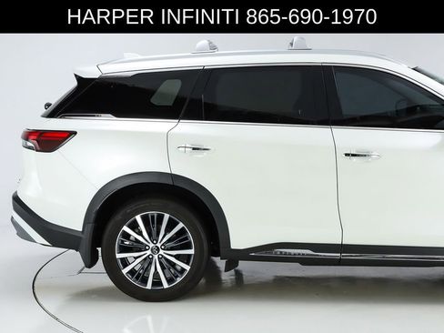 Used 2024 INFINITI QX60 Sensory AWD/4WD image 12