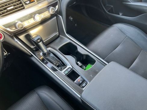 Used 2019 Honda Accord Sport image 26