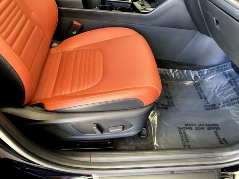 Used 2024 Kia Sportage SX FWD image 43