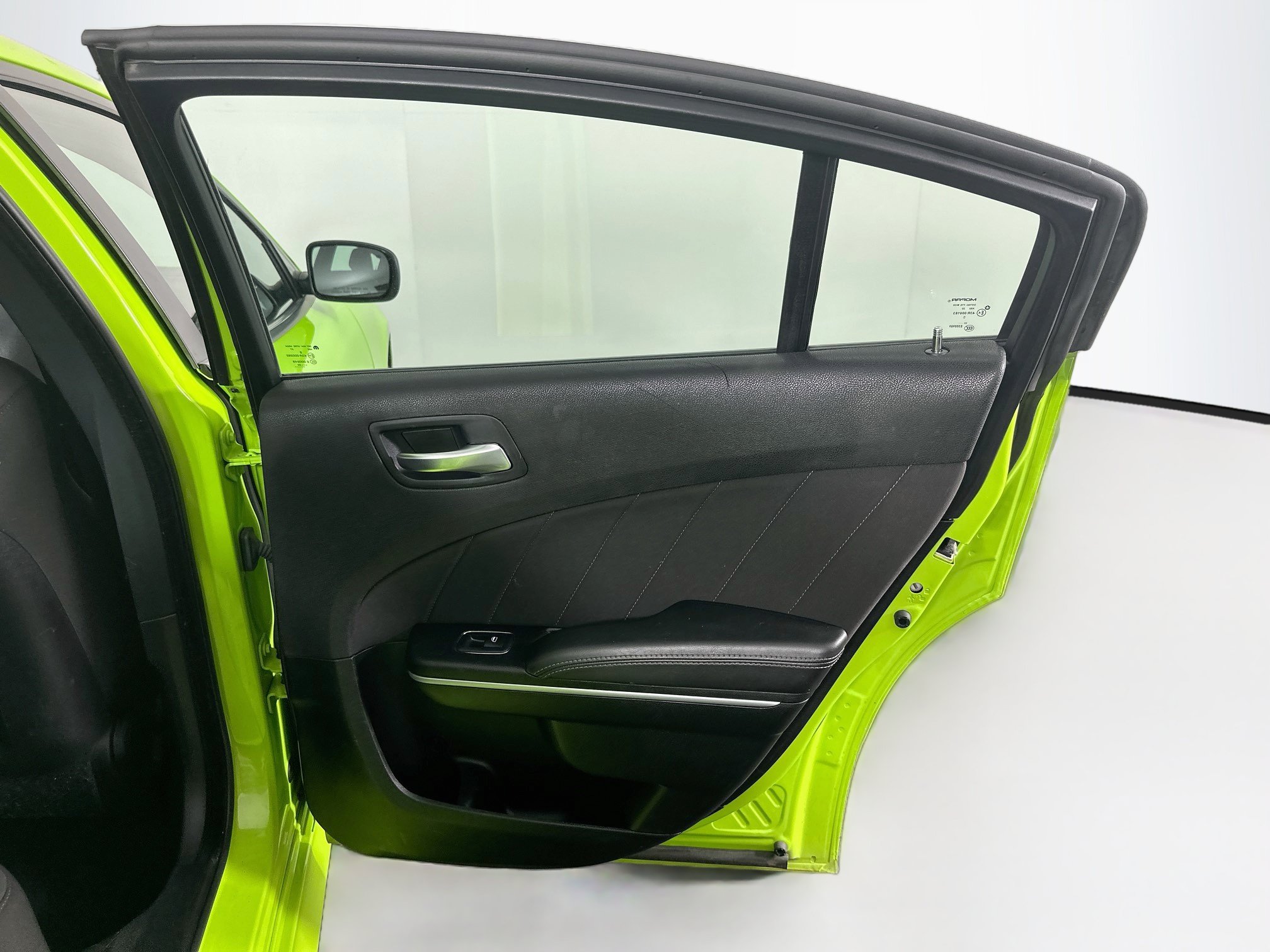 Used 2023 Dodge Charger GT w/ Technology Group RWD image 29