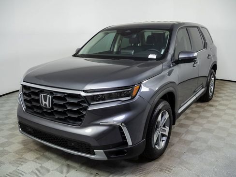 Used 2025 Honda Pilot EX-L image 1