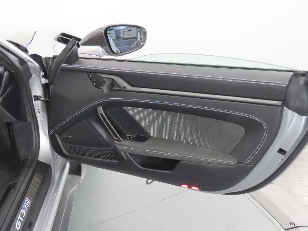 Certified 2025 Porsche 911 GT3 RS RWD image 46