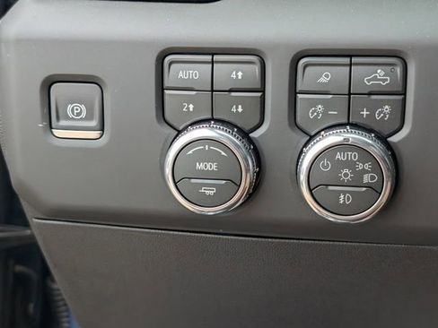 New 2026 GMC Sierra 1500 Denali Ultimate AWD/4WD image 17
