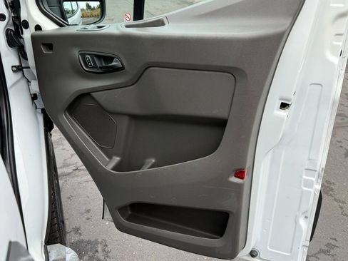 Used 2022 Ford Transit 250 Low Roof w/ Exterior Upgrade Package RWD image 17