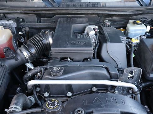 Used 2006 HUMMER H3 w/ Chrome Appearance Package image 37