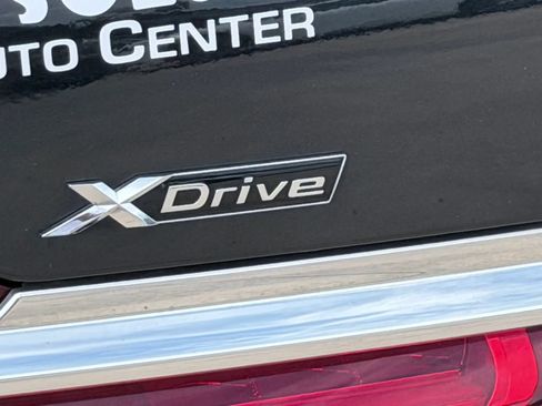 Used 2017 BMW 750i xDrive AWD/4WD image 73