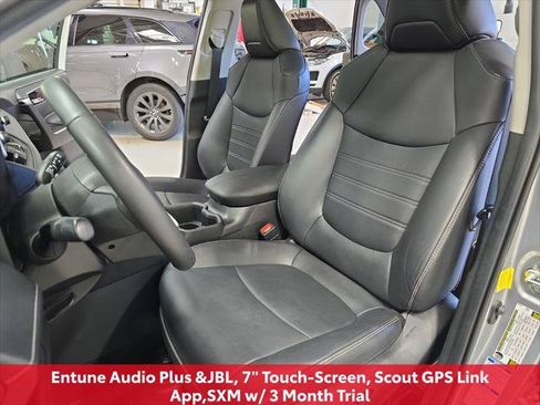 Certified 2022 Toyota RAV4 XLE Premium AWD/4WD image 19