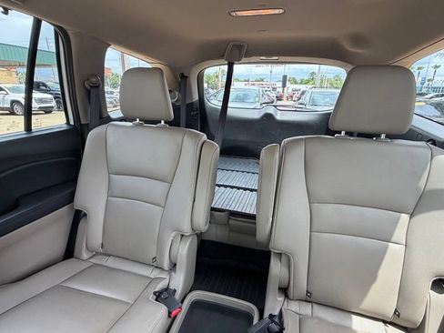 Used 2021 Honda Pilot Touring image 58