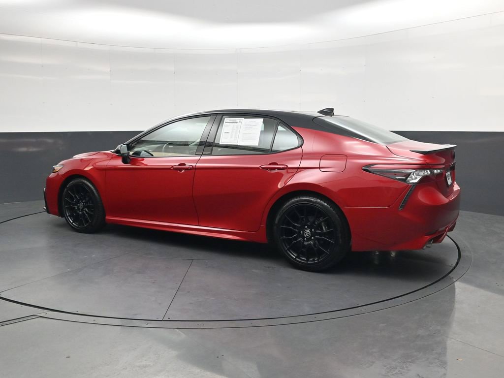 Used 2023 Toyota Camry XSE FWD image 10