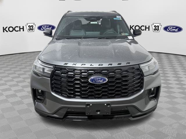 New 2026 Ford Explorer ST-Line AWD/4WD image 2