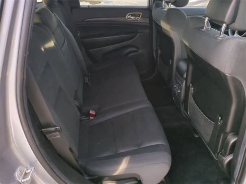 Used 2014 Jeep Grand Cherokee Laredo w/ Quick Order Package 23E image 12