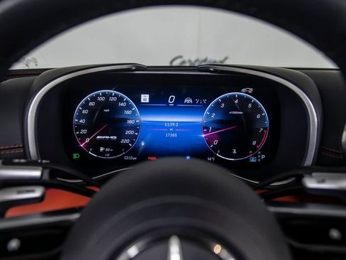 Used 2022 Mercedes-Benz SL 63 AMG 4MATIC image 29