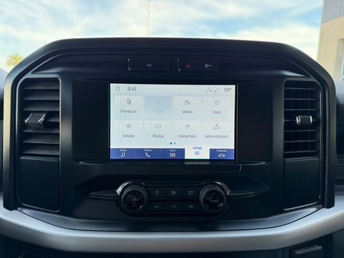 Used 2022 Ford F150 XL w/ Trailer Tow Package image 27