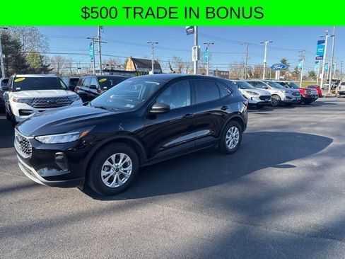 Used 2025 Ford Escape Active w/ Cold Weather Package AWD/4WD image 3