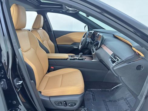 Used 2023 Lexus RX 350 Premium Plus w/ Cold Area Package image 16