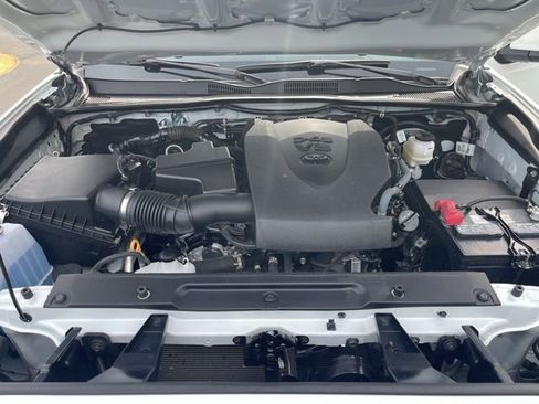 Used 2023 Toyota Tacoma SR5 image 42