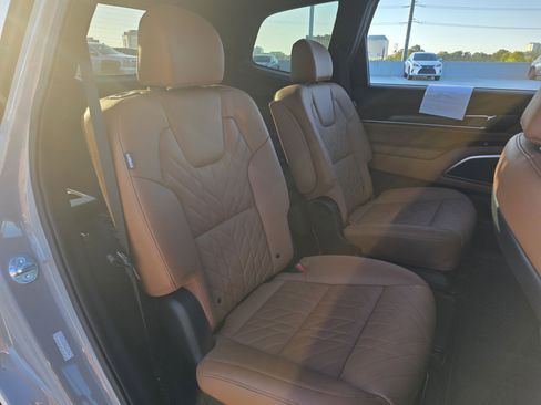 Used 2025 Kia Telluride EX X-Line image 25