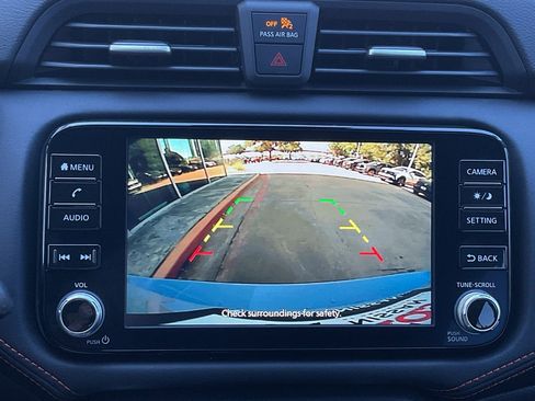 New 2025 Nissan Versa SR w/ Trunk Package image 28