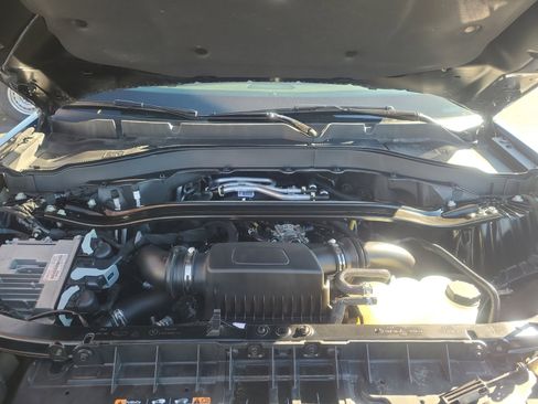 Certified 2023 Ford Explorer Platinum w/ Technology Package image 21