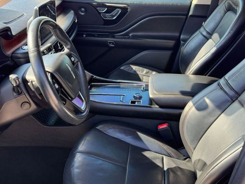 Used 2020 Lincoln Aviator Reserve w/ Equipment Group 201A image 5