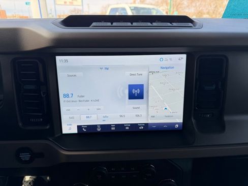 Used 2024 Ford Bronco Wildtrak AWD/4WD image 17