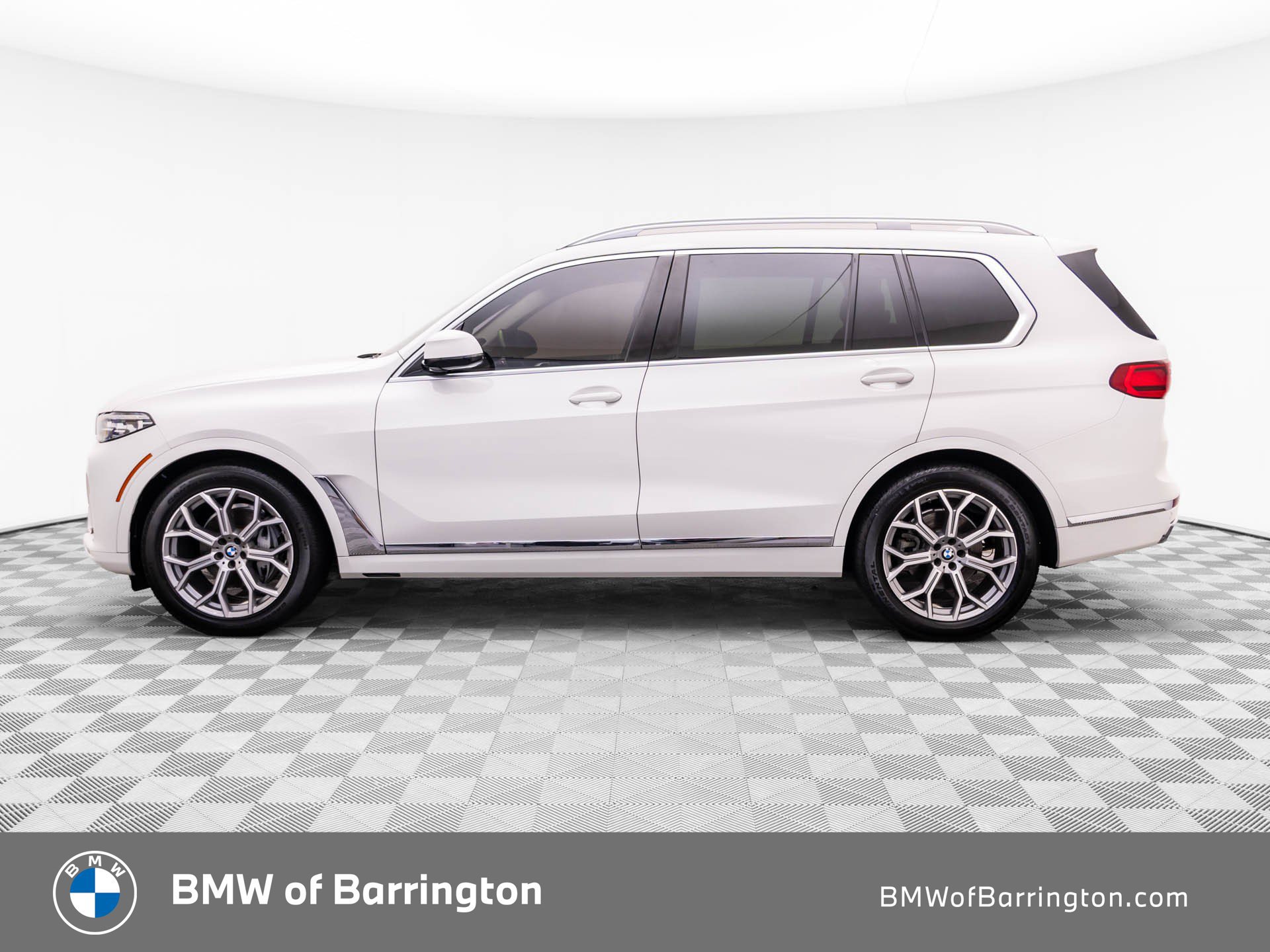 Used 2020 BMW X7 xDrive40i w/ Premium Package AWD/4WD image 2