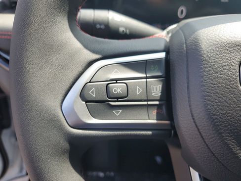 New 2026 Jeep Compass Trailhawk AWD/4WD image 17