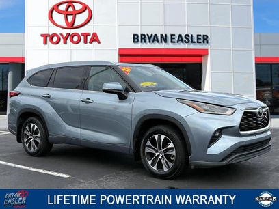 Used 2021 Toyota Highlander XLE