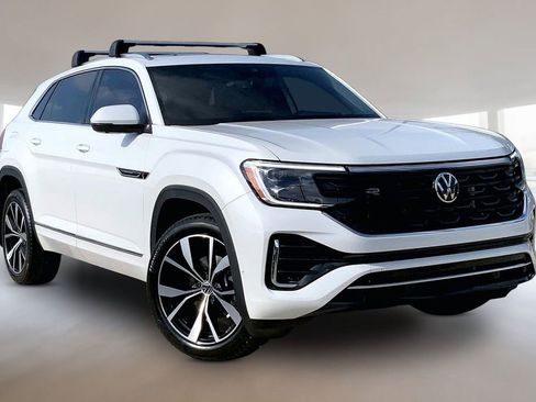 New 2026 Volkswagen Atlas Cross Sport SEL Premium R-Line AWD/4WD image 2